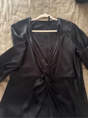 Theory Black Twist-Front Satin Blouse - Women
